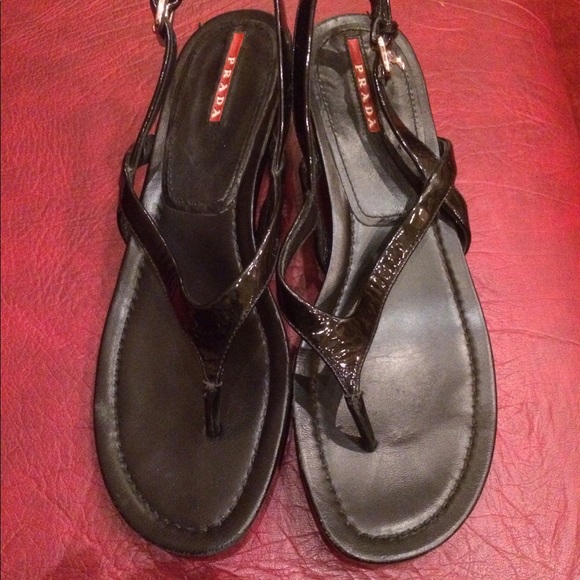 prada flip flops  black patent leather size 39.5 - Picture 1 of 9
